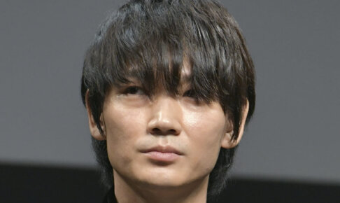 ガーシー砲乗り越え幸せゲット！綾野剛の派手な女性遍歴とは