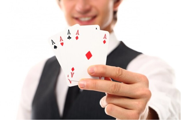 ミスティーノでプレイできるポーカーの種類やおすすめゲームはどれ？やり方も解説！