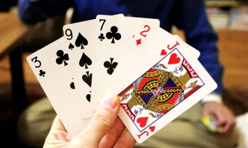 【トランプ】大富豪の公式ルールは？カードの強さや役の種類も徹底解説！